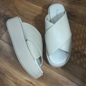 Anthropologie Leather Women's Cream Slide Sandals  Size 9